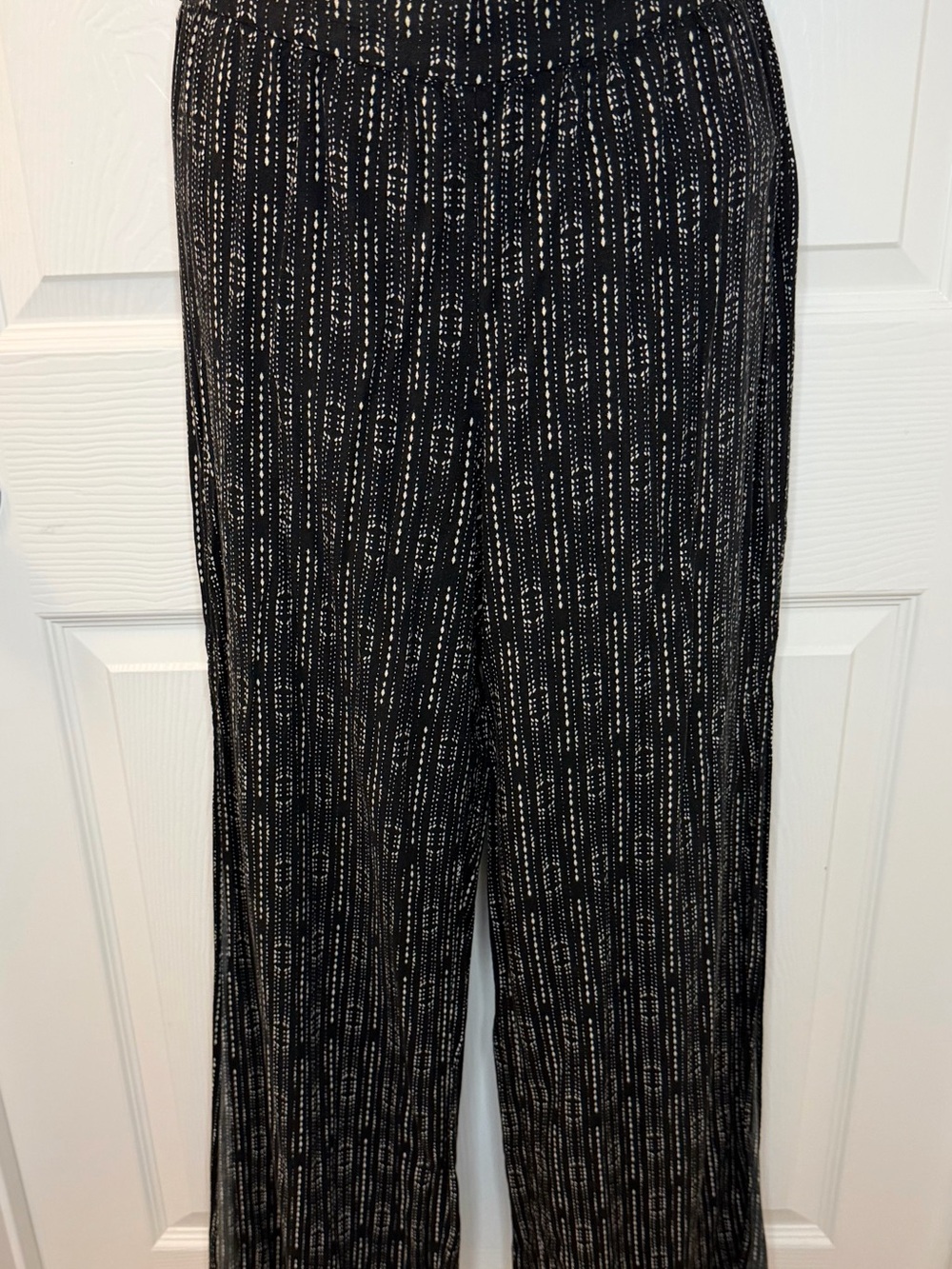 Xhilaration Black Wide-Leg Pants with White Vertical Dot Stripe